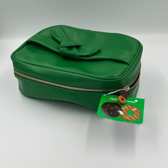 HARD CANDY X Girl Scouts Cookie Fresh Minus Crumbs! Makeup Bag Green NWT - Picture 1 of 10